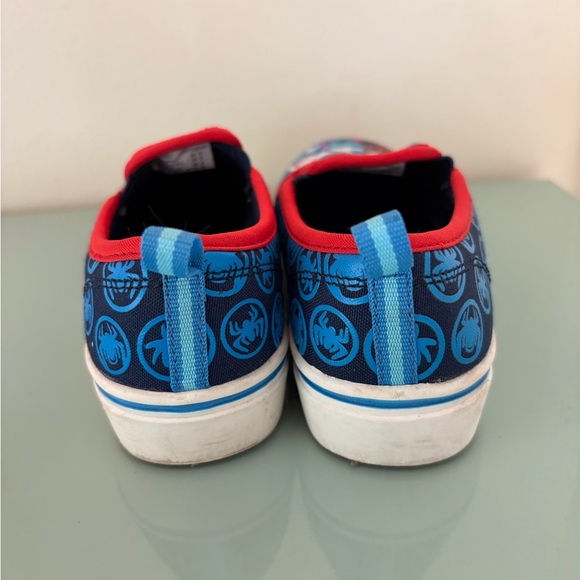 Spidey & His Amazing Friends Slip-On Sneakers size 12 - Picture 4 of 5